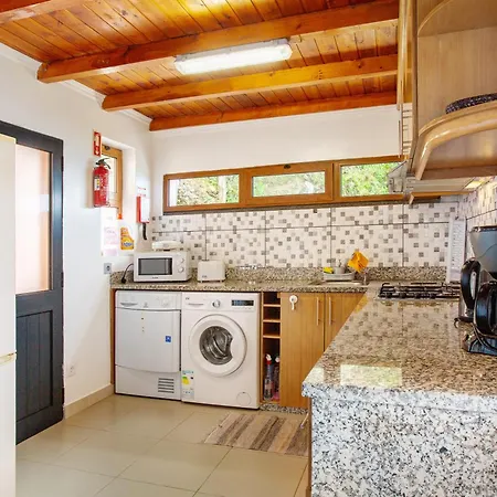 Fantastic House בית נופש *